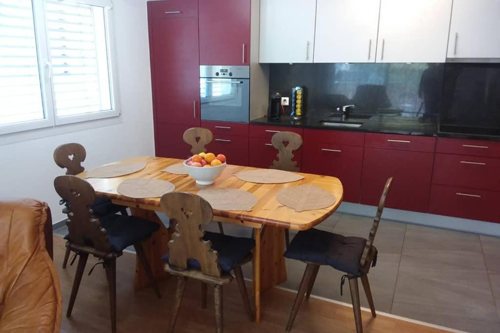 Ferienwohnung "Andre Und Mariana" In Taesch, Wallis, Schweiz Ngoại thất bức ảnh